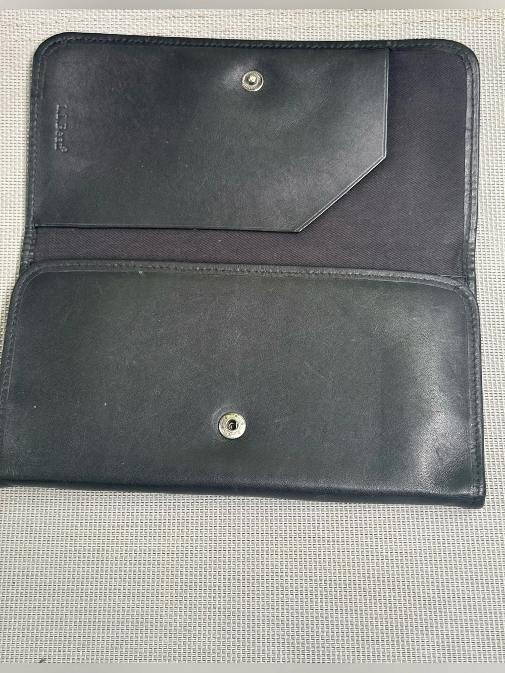 L.L. Bean Black Leather Continental Trifold travel Ticket Wallet 8.5